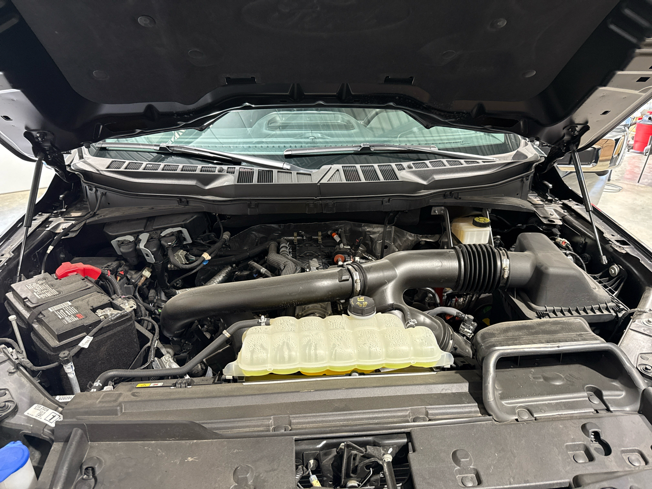 Ford F150 XLT Supercrew 4WD 145 2024