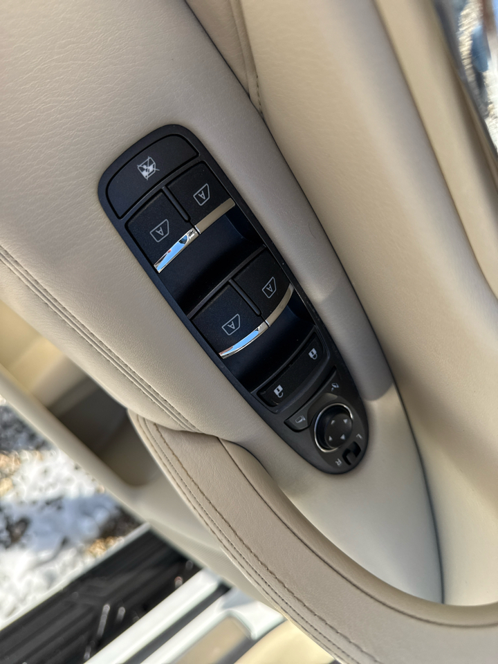 Infiniti QX80 Base 4D SUV RWD 2018