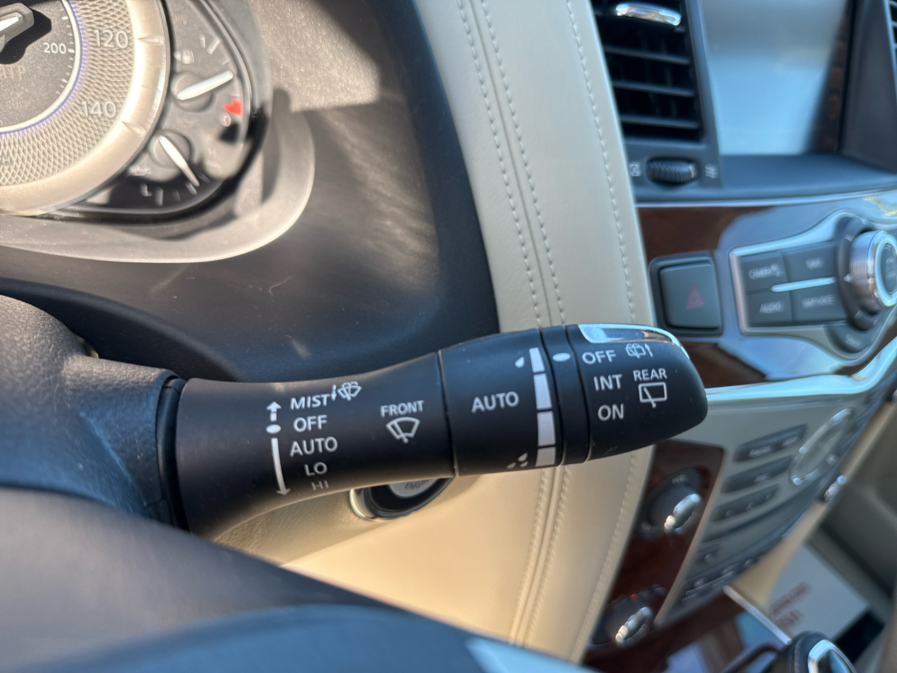 Infiniti QX80 Base 4D SUV RWD 2018