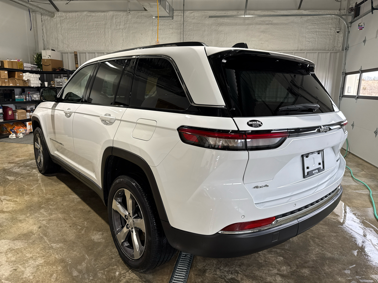 Jeep New Grand Cherokee Limited 4D SUV 4WD 2022