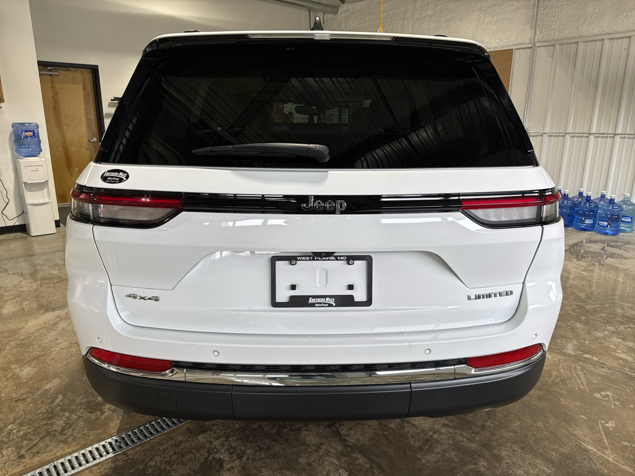 Jeep New Grand Cherokee Limited 4D SUV 4WD 2022