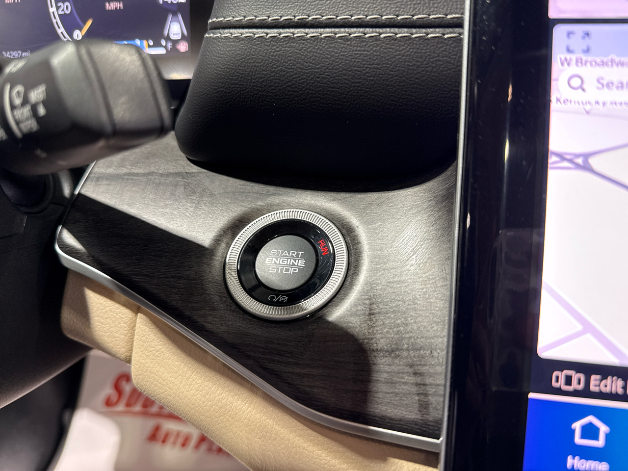 Jeep New Grand Cherokee Limited 4D SUV 4WD 2022