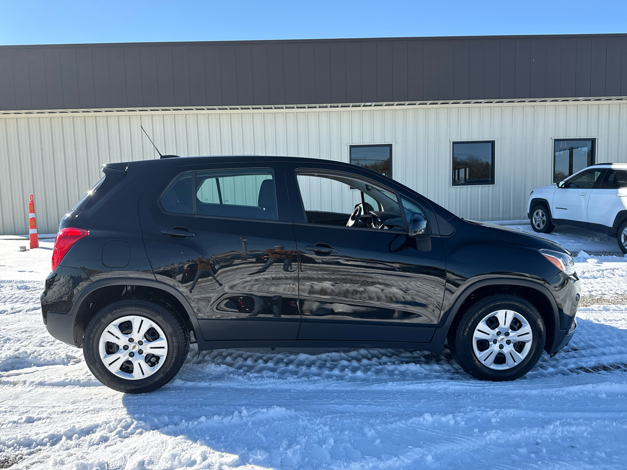 Chevrolet Trax LS 4D SUV FWD 2017