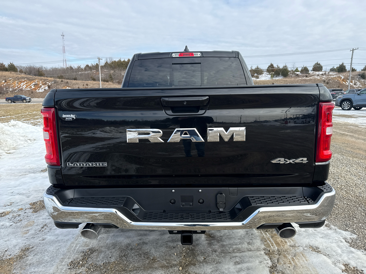 RAM 1500 Laramie Crew Cab 4WD SWB 2025