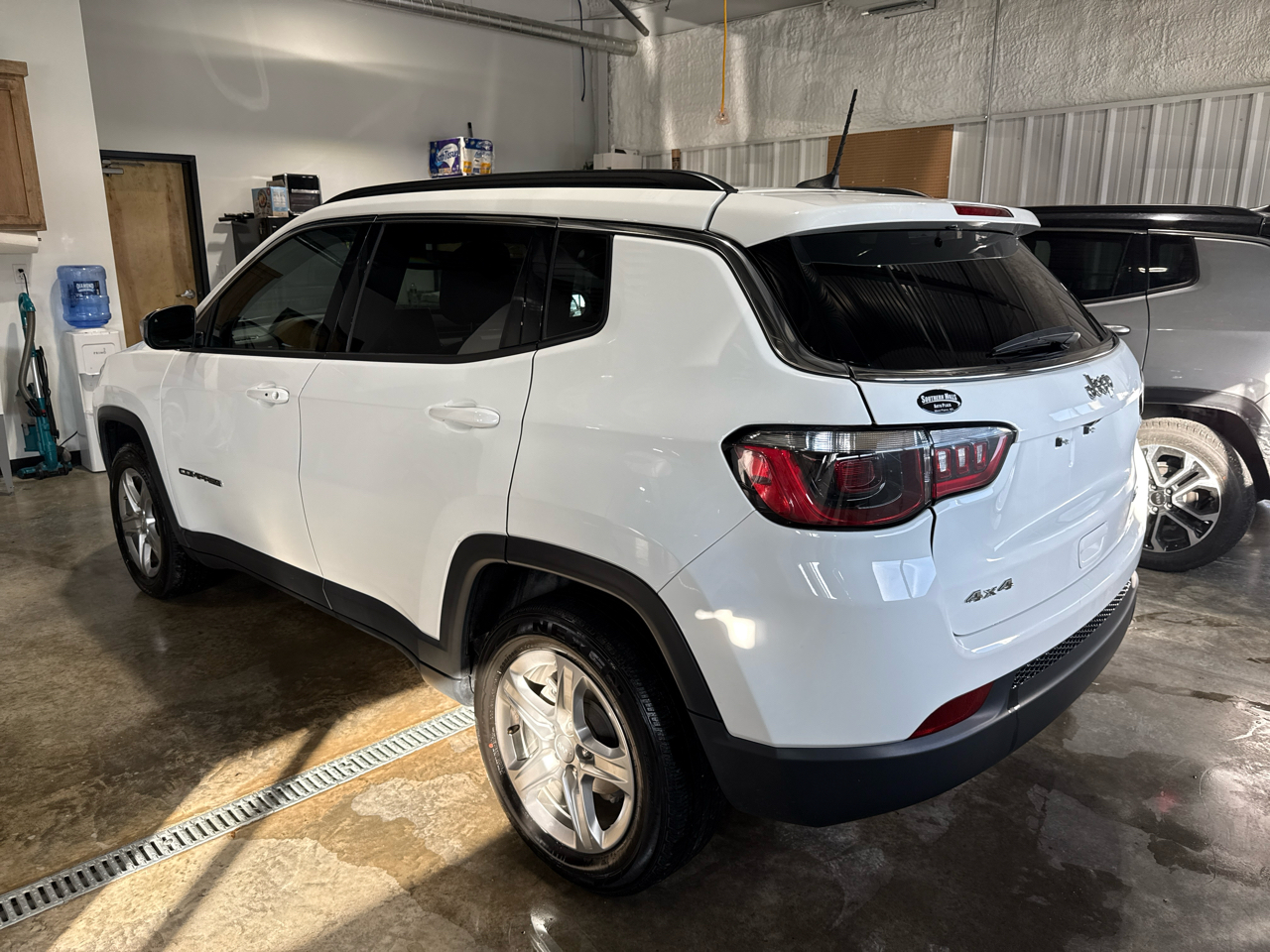 Jeep Compass Latitude 4D SUV 4WD 2024