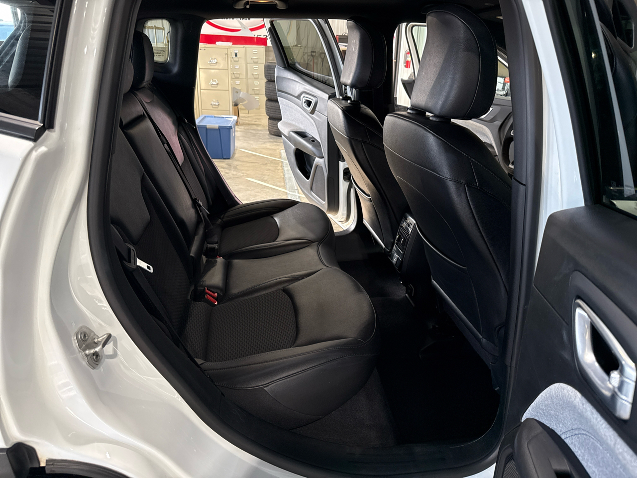 Jeep Compass Latitude 4D SUV 4WD 2024