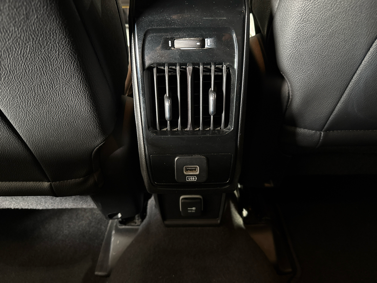 Jeep Compass Latitude 4D SUV 4WD 2024