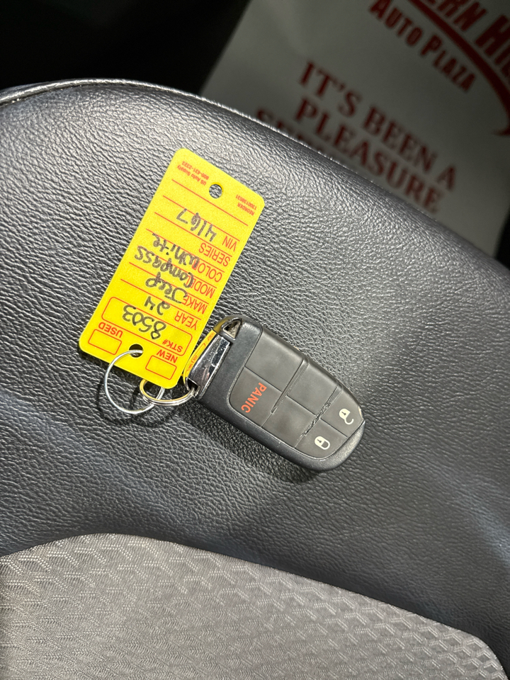 Jeep Compass Latitude 4D SUV 4WD 2024