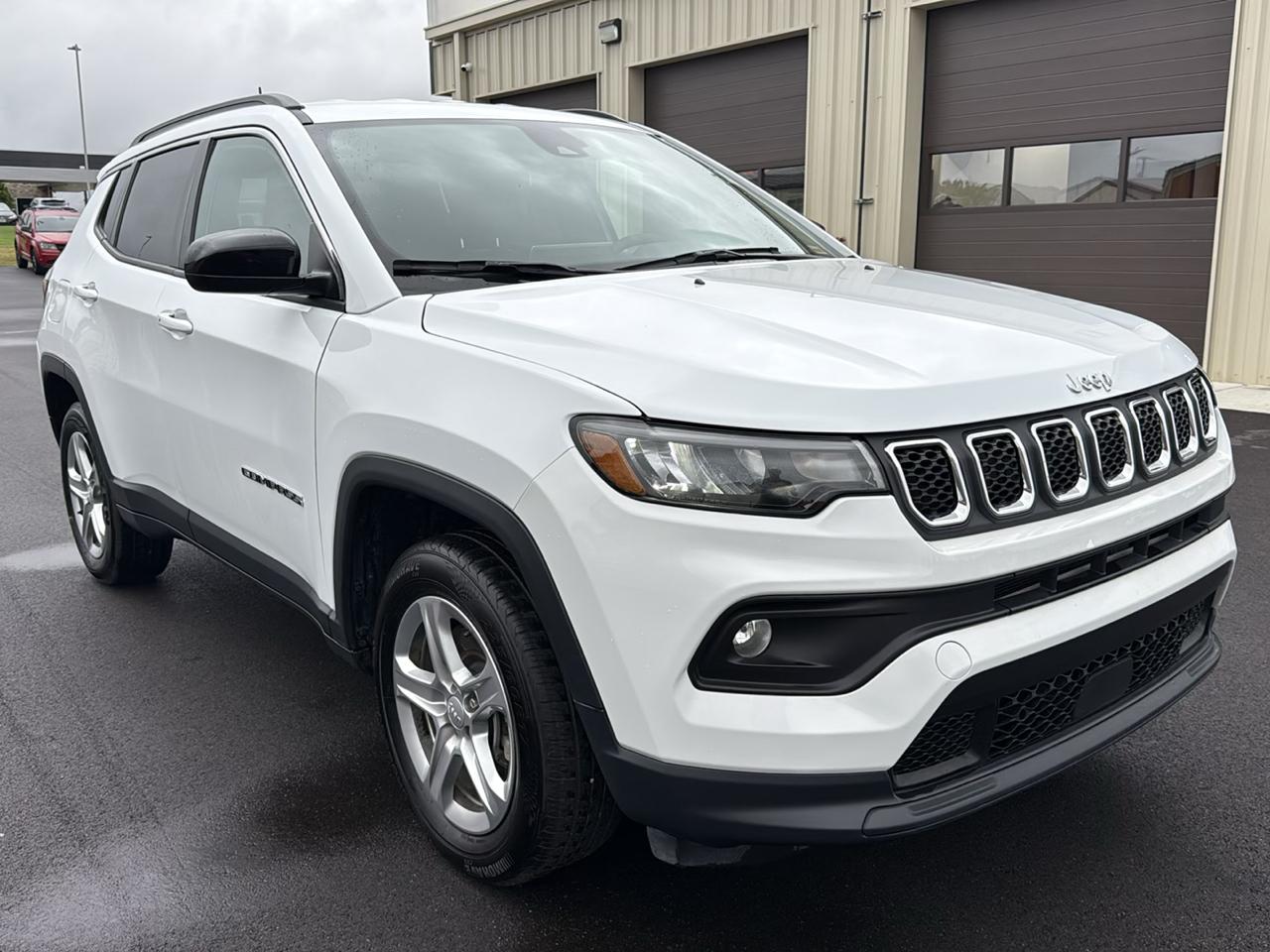 Jeep Compass Latitude 4D SUV 4WD 2024