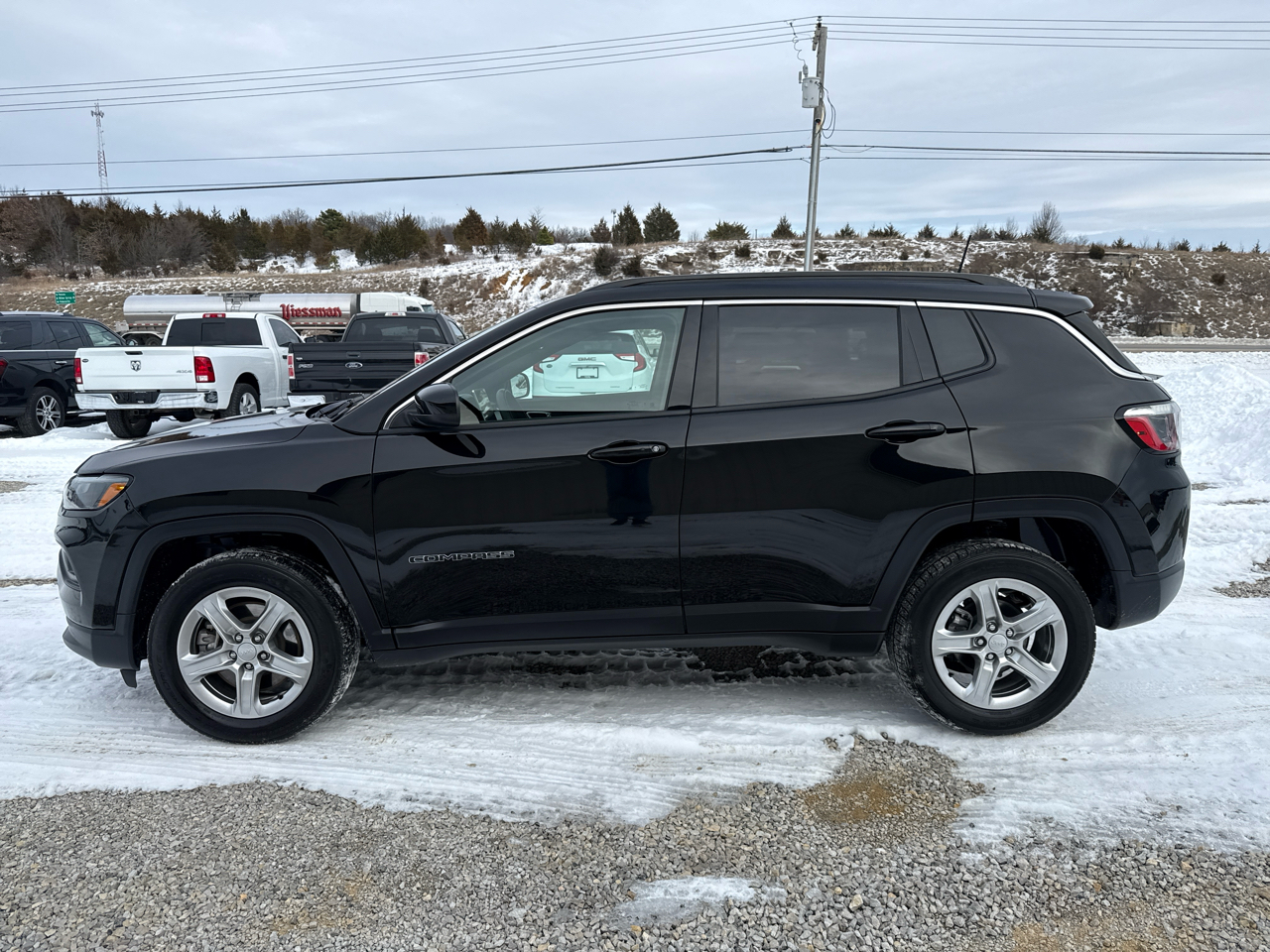 Jeep Compass Latitude 4D SUV 4WD 2024