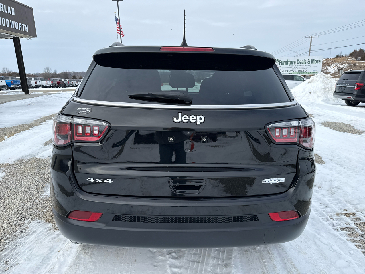 Jeep Compass Latitude 4D SUV 4WD 2024