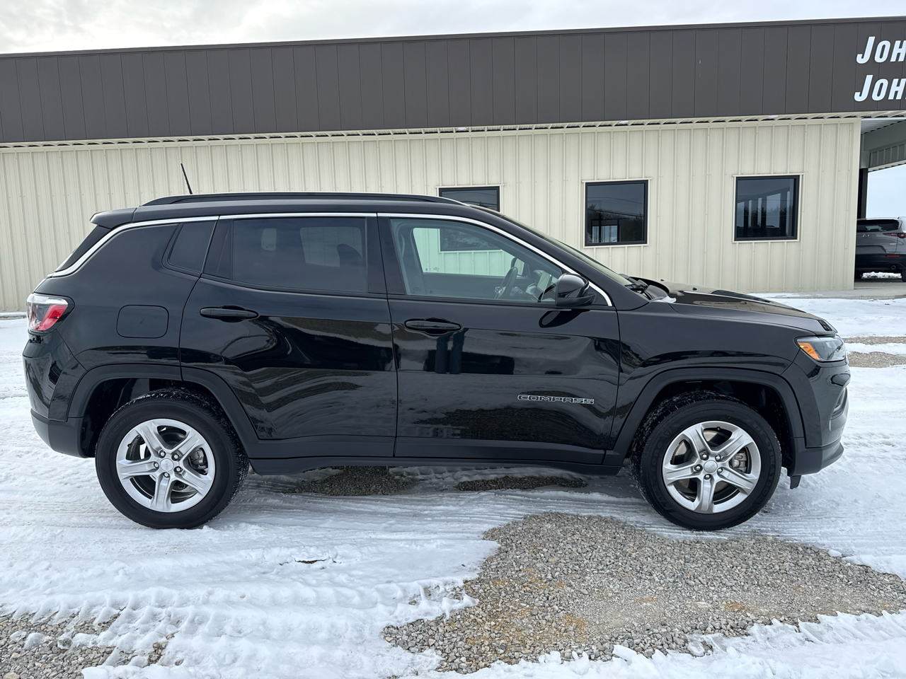 Jeep Compass Latitude 4D SUV 4WD 2024