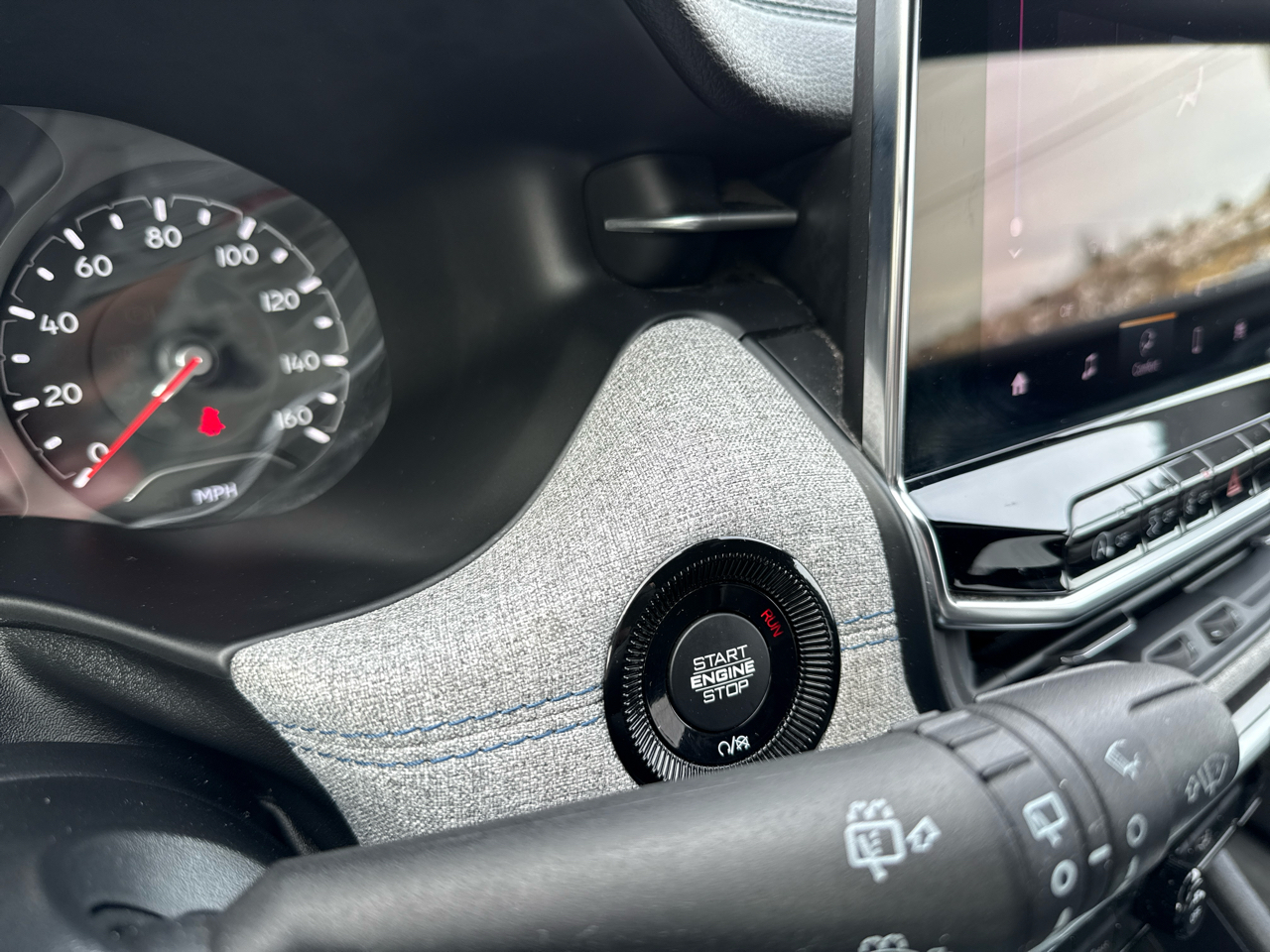 Jeep Compass Latitude 4D SUV 4WD 2024