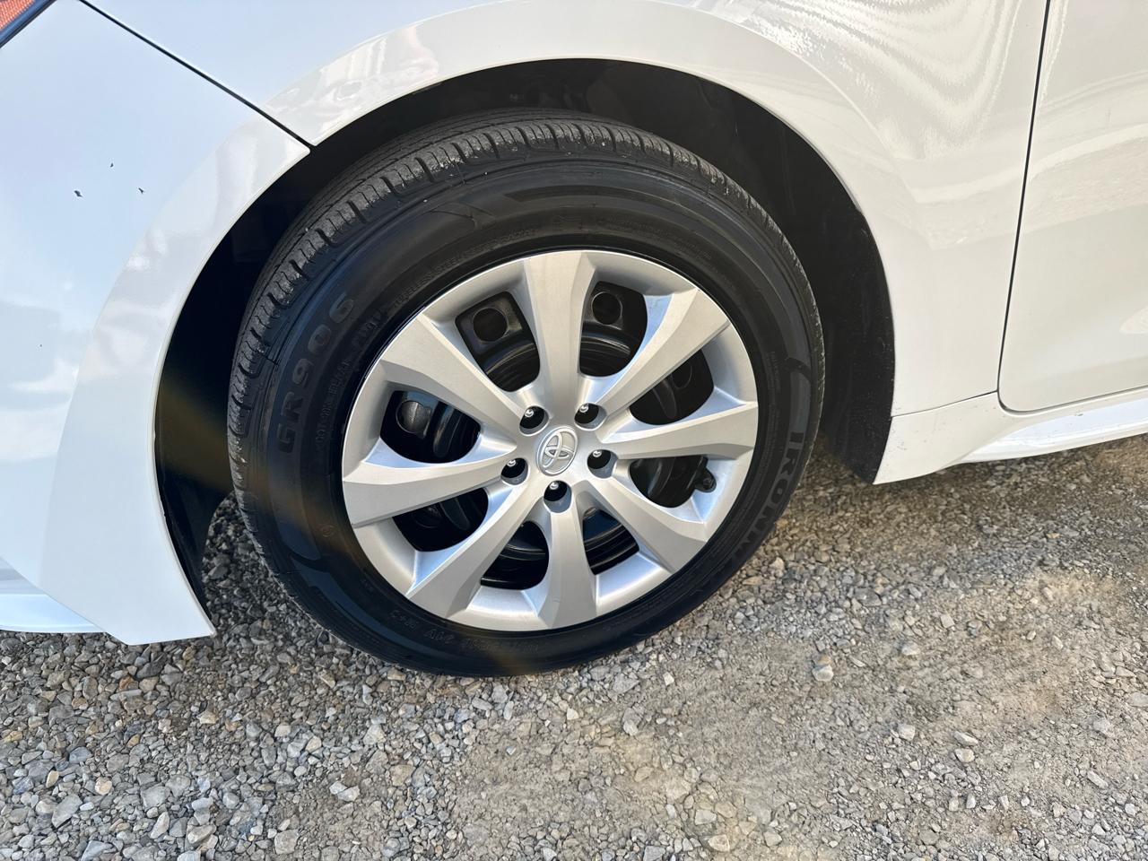 Toyota Corolla LE 4D Sedan 2024