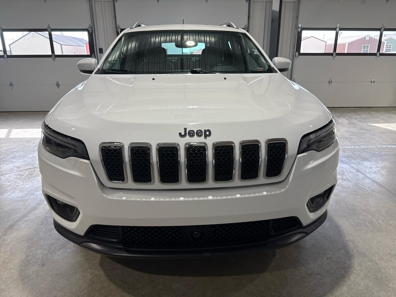 Jeep Cherokee Latitude Plus 4D SUV 4WD 2021