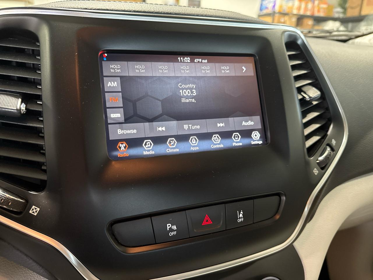 Jeep Cherokee Latitude Plus 4D SUV 4WD 2021