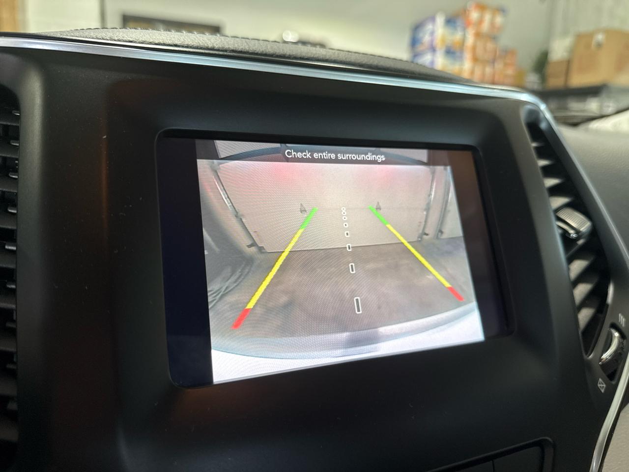 Jeep Cherokee Latitude Plus 4D SUV 4WD 2021