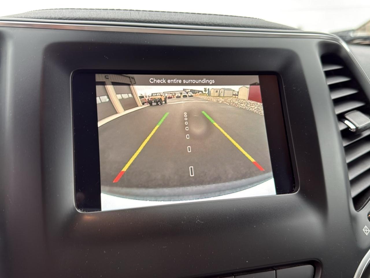 Jeep Cherokee Latitude Plus 4D SUV 4WD 2021