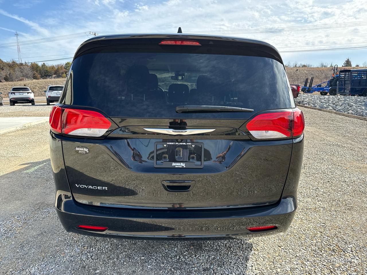 Chrysler Voyager LX Wagon 2023
