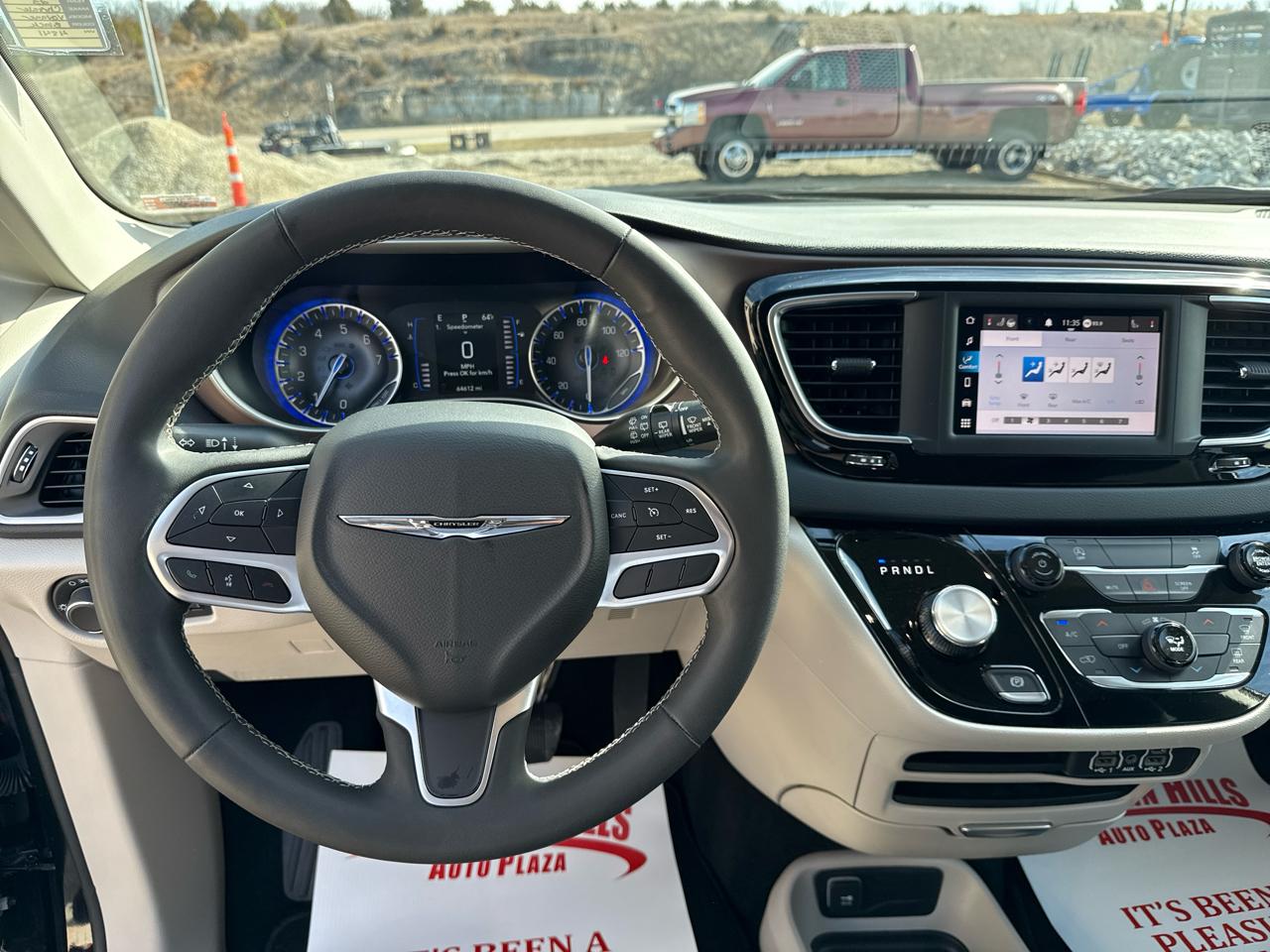 Chrysler Voyager LX Wagon 2023
