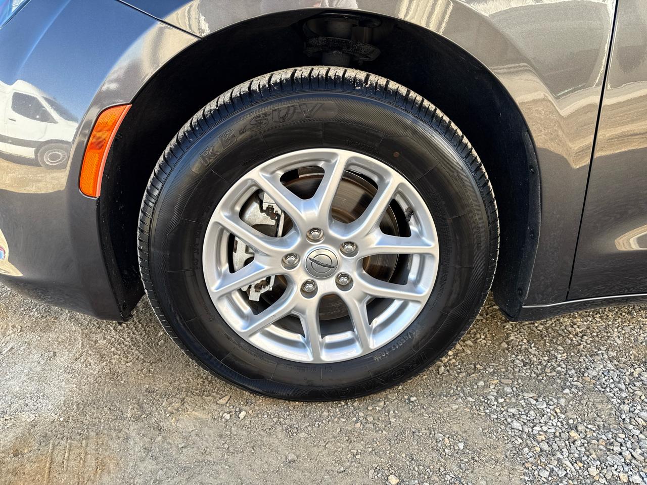 Chrysler Voyager LX Wagon 2022