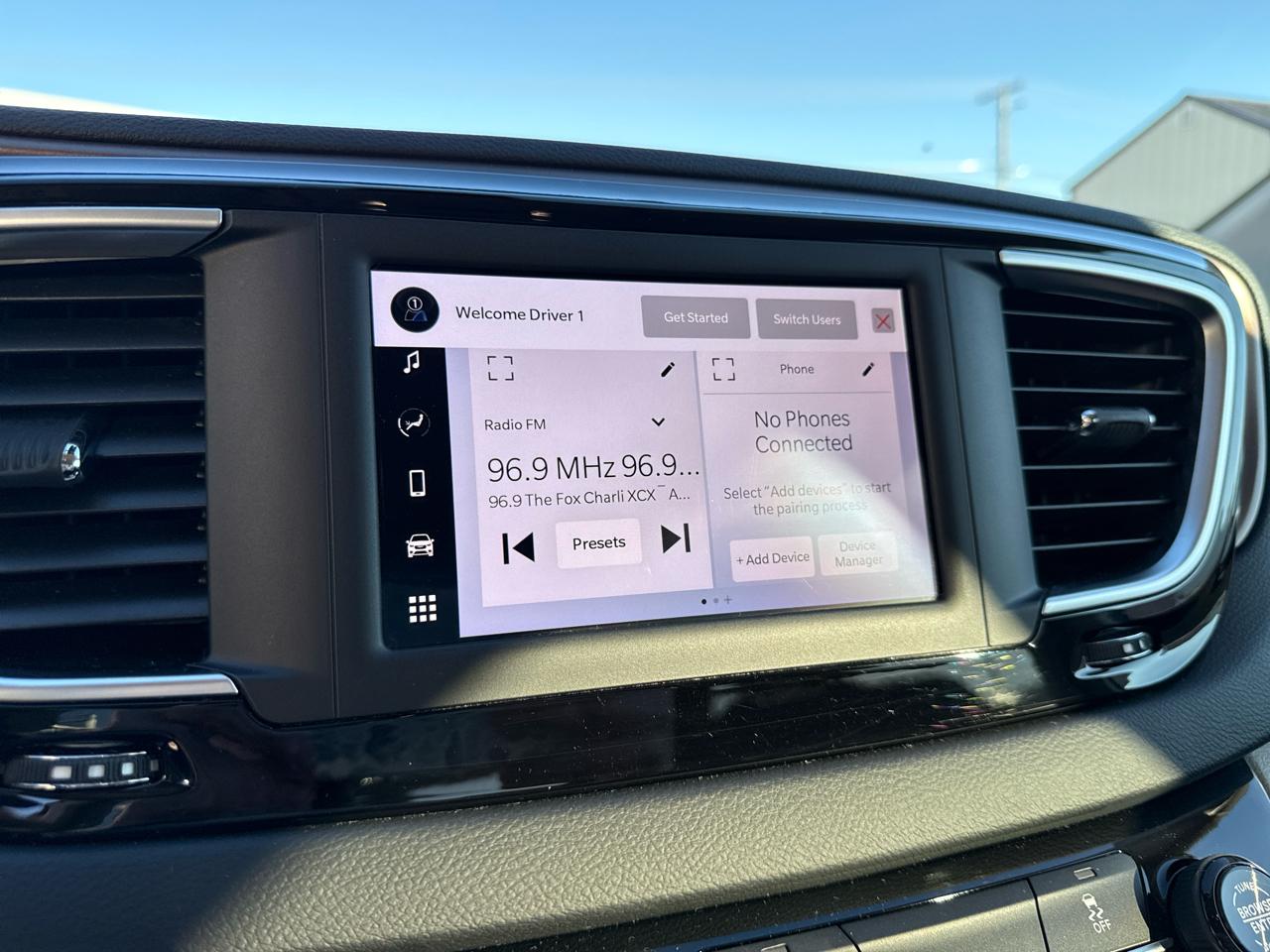 Chrysler Voyager LX Wagon 2022