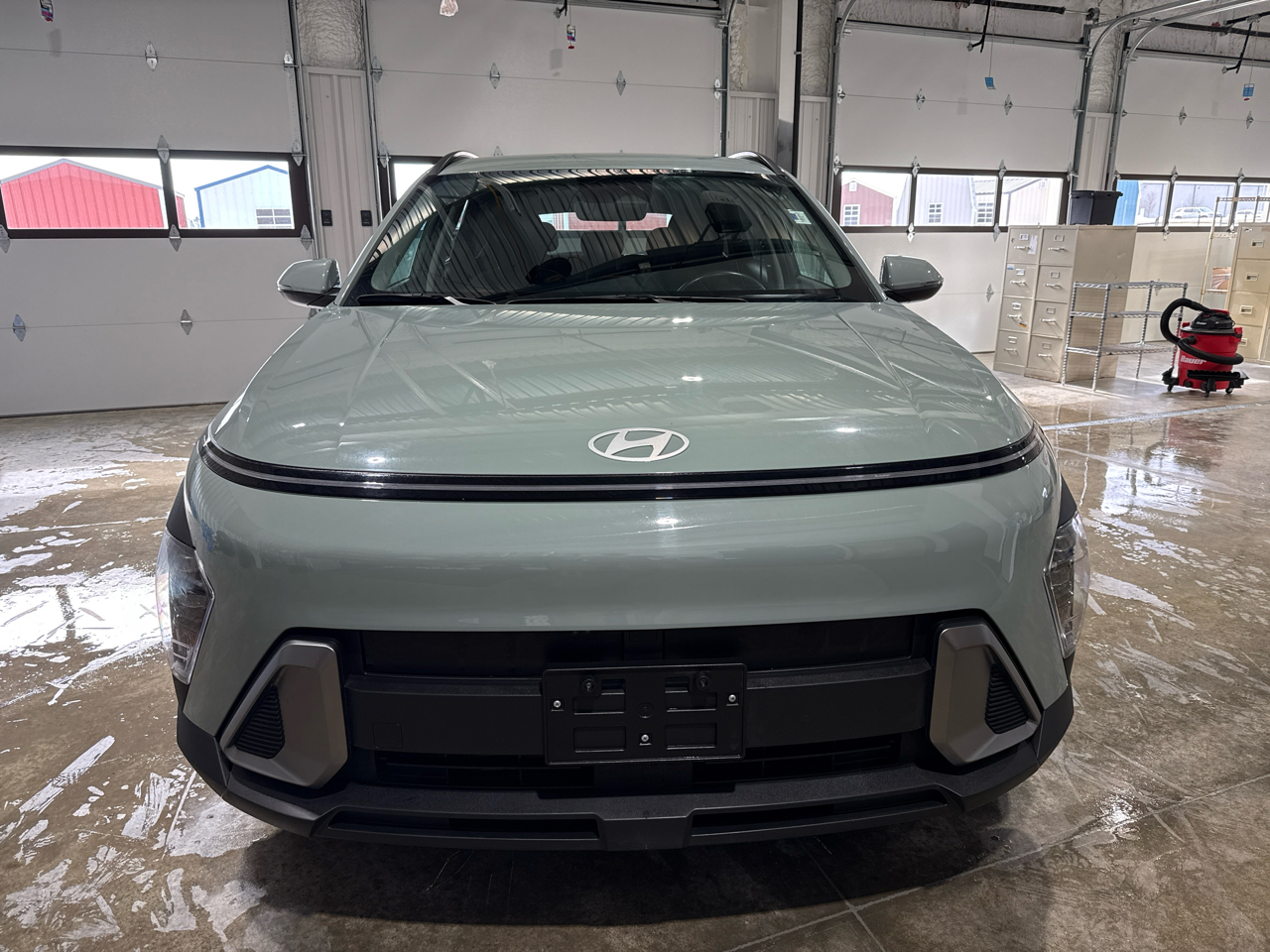 Hyundai Kona SEL 4D SUV FWD 2.0L 2025