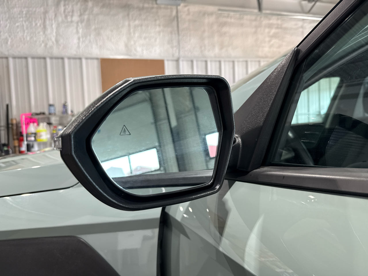 Hyundai Kona SEL 4D SUV FWD 2.0L 2025