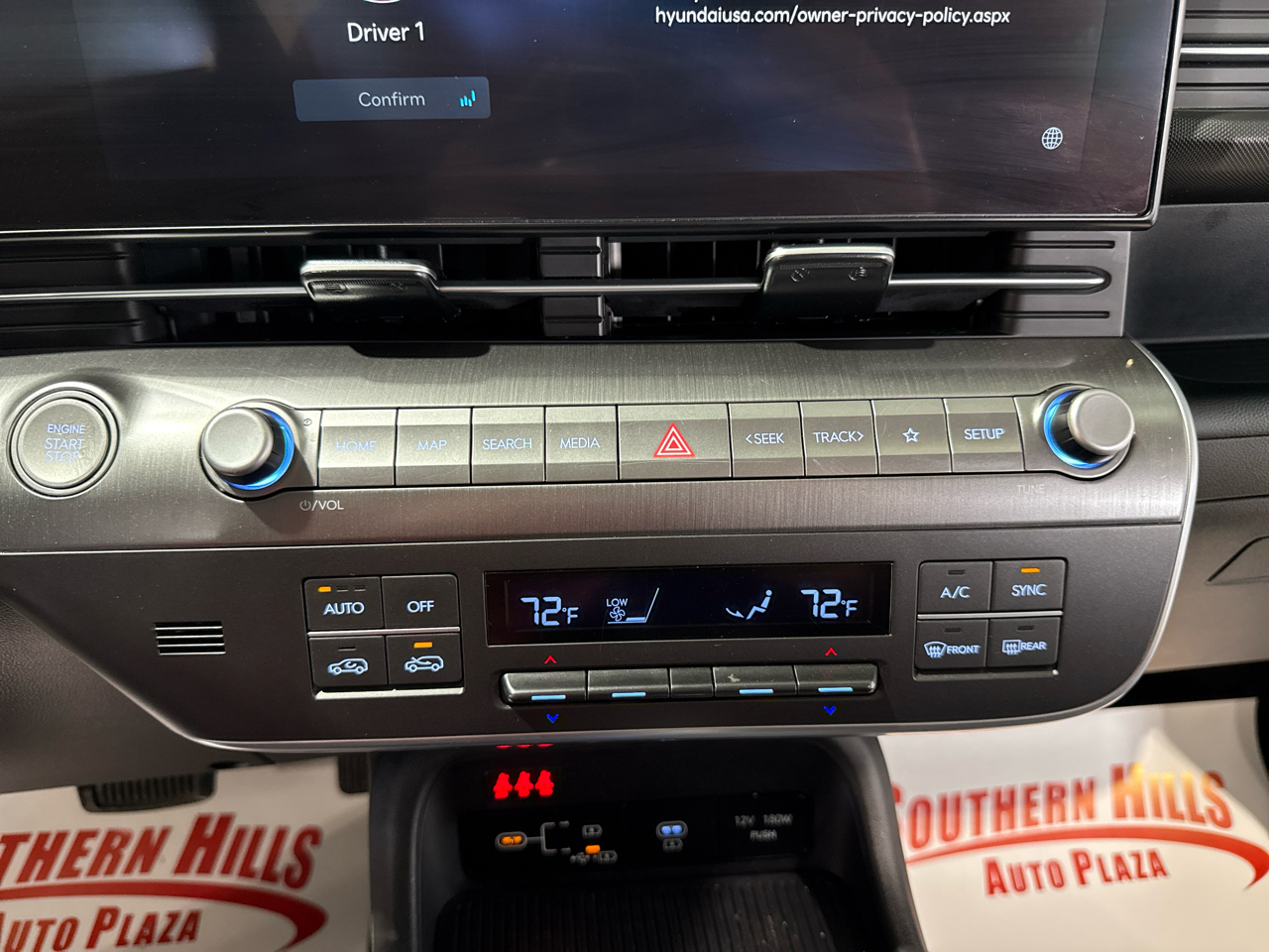 Hyundai Kona SEL 4D SUV FWD 2.0L 2025