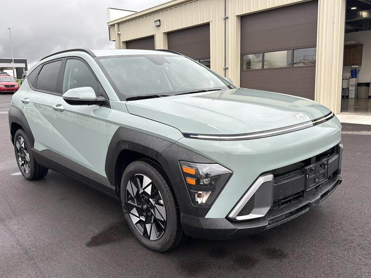 Hyundai Kona SEL 4D SUV FWD 2.0L 2025