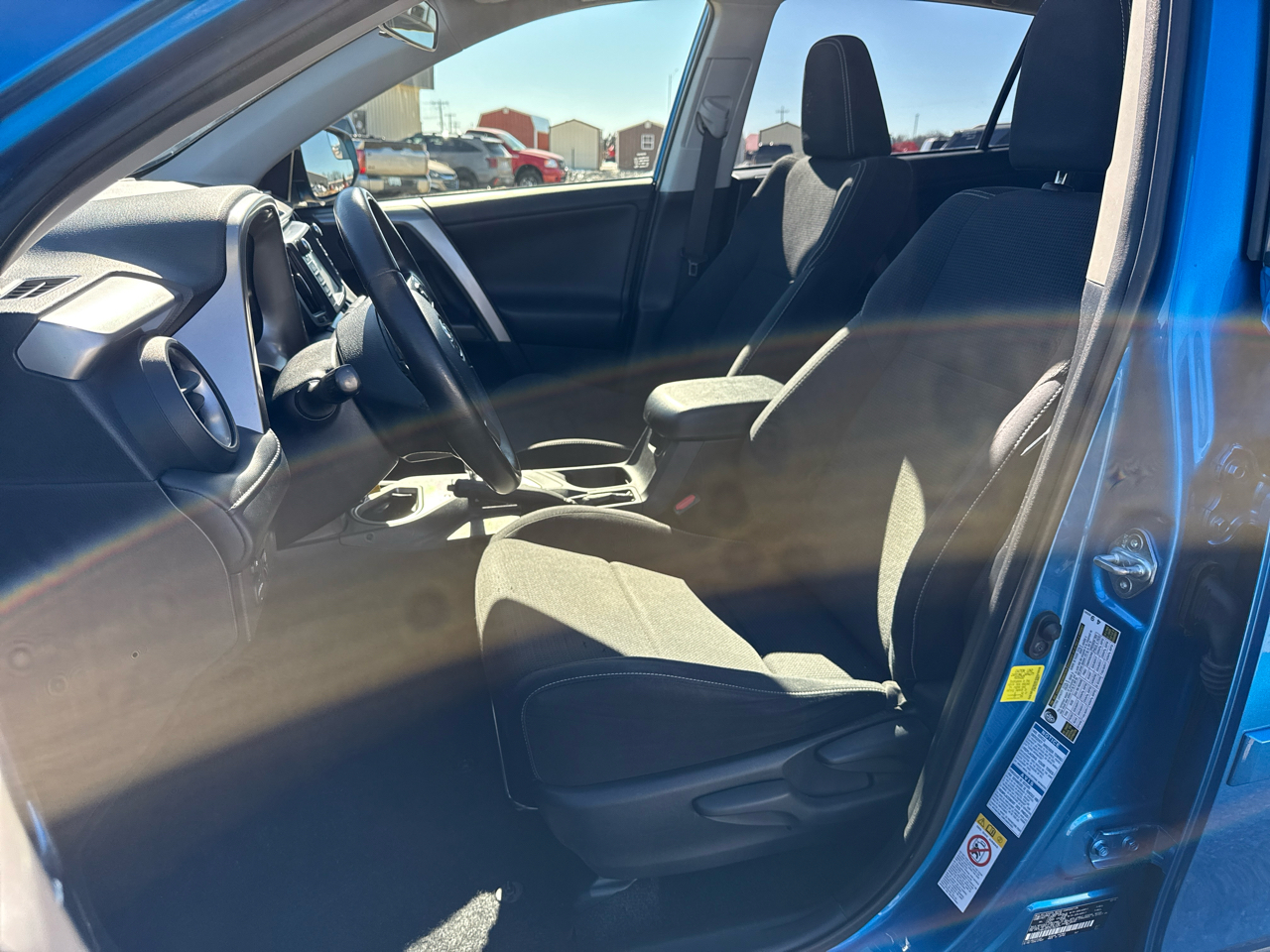 Toyota RAV4 XLE 4D SUV AWD 2016