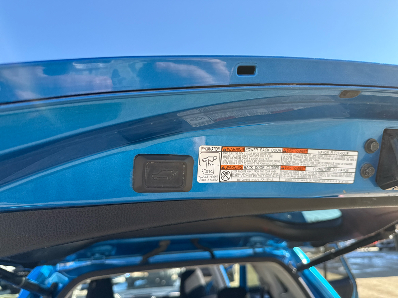 Toyota RAV4 XLE 4D SUV AWD 2016