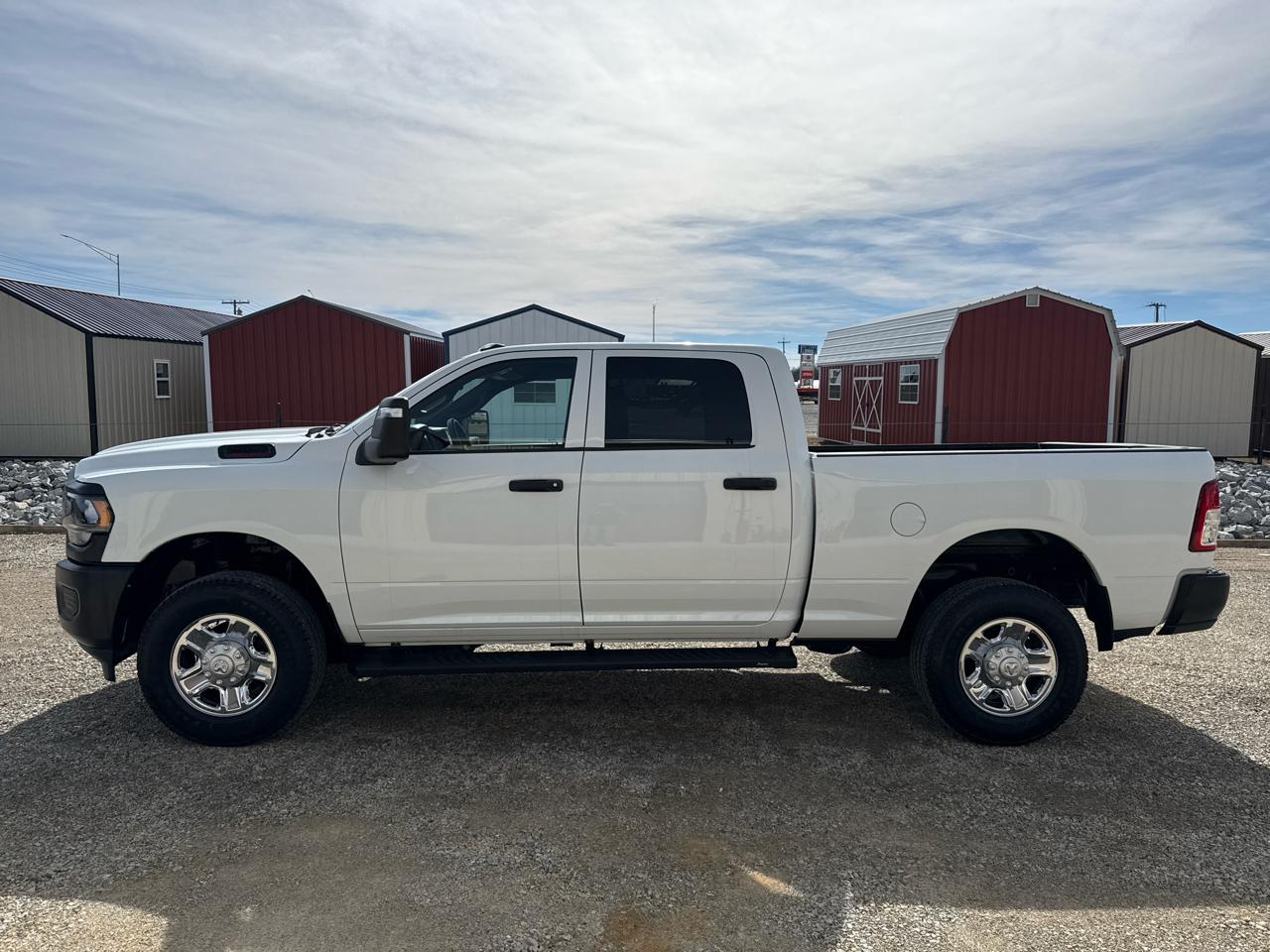 RAM 2500 Tradesman Crew Cab 4WD SWB 2023