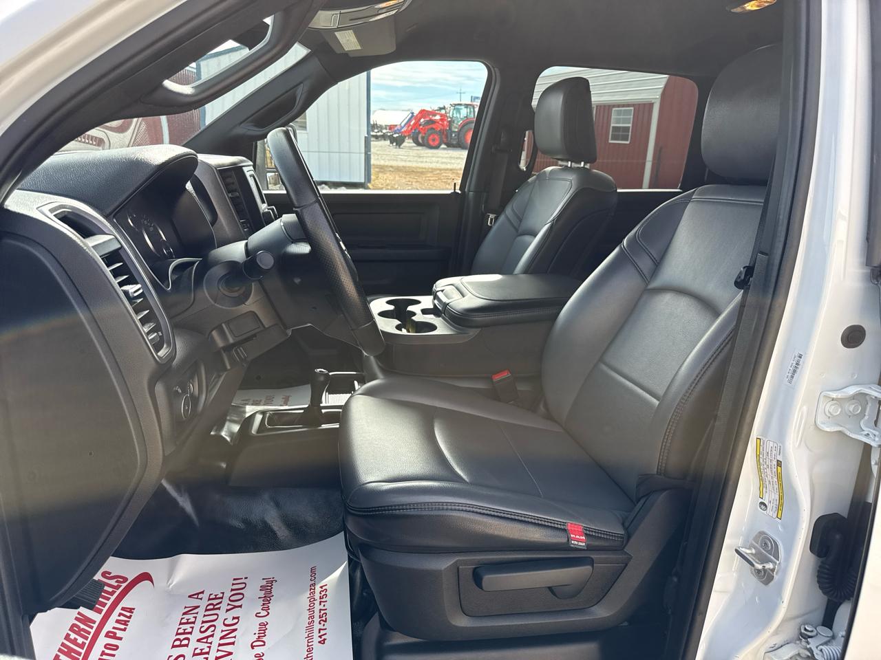 RAM 2500 Tradesman Crew Cab 4WD SWB 2023