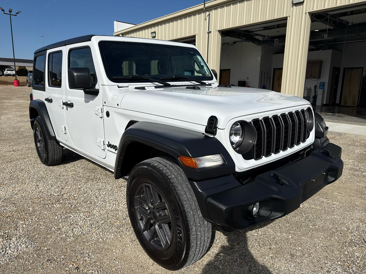 Jeep Wrangler Sport 4D SUV 4WD 2024
