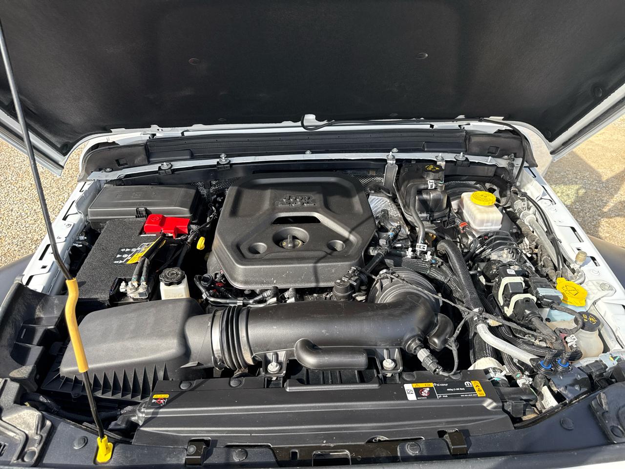 Jeep Wrangler Sport 4D SUV 4WD 2024