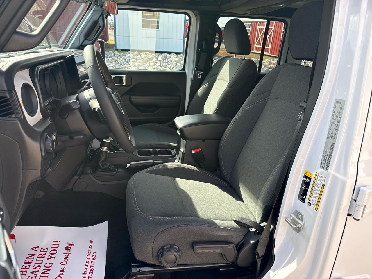 Jeep Wrangler Sport 4D SUV 4WD 2024