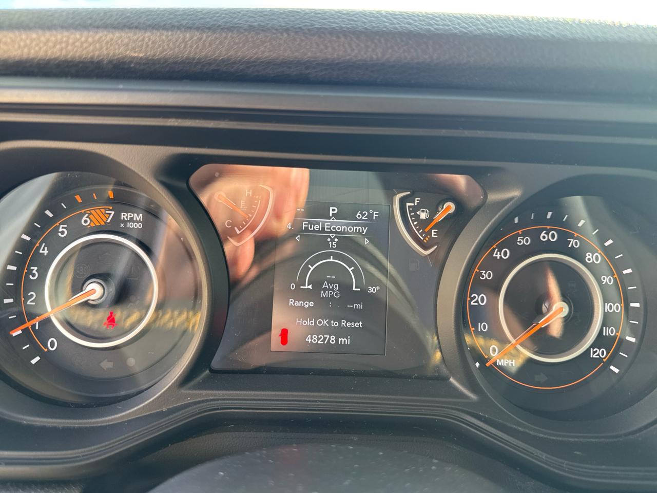 Jeep Wrangler Sport 4D SUV 4WD 2024