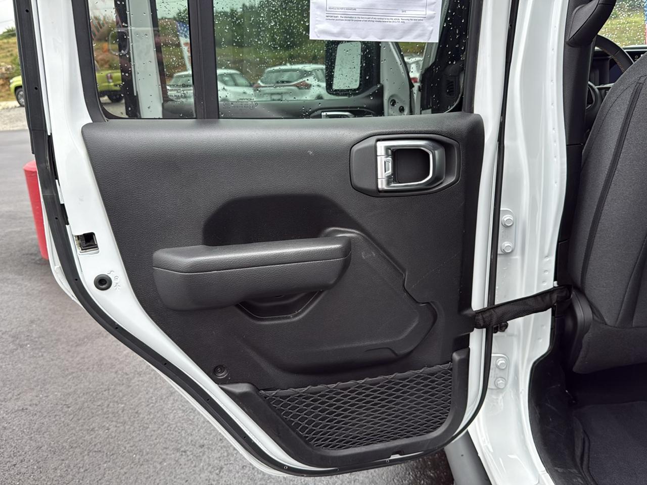 Jeep Wrangler Sport 4D SUV 4WD 2024