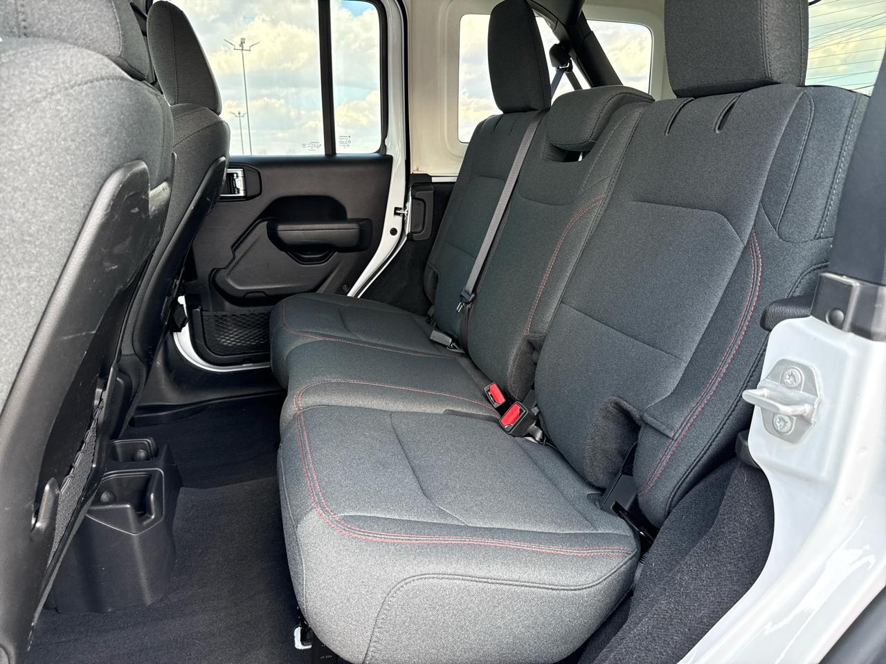 Jeep Wrangler Rubicon 4D SUV 4WD 2025