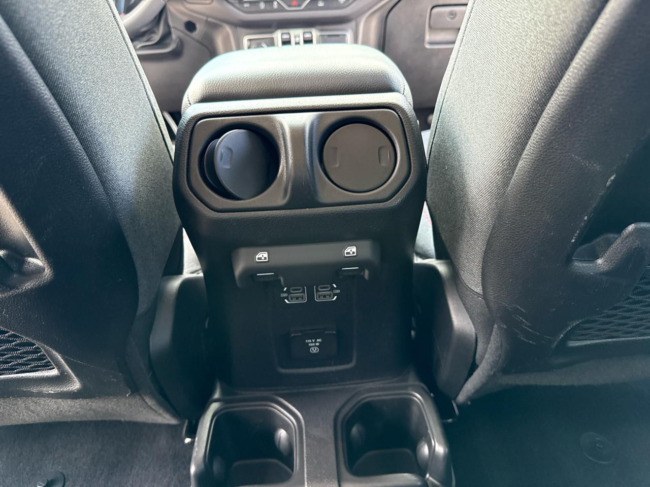 Jeep Wrangler Rubicon 4D SUV 4WD 2025