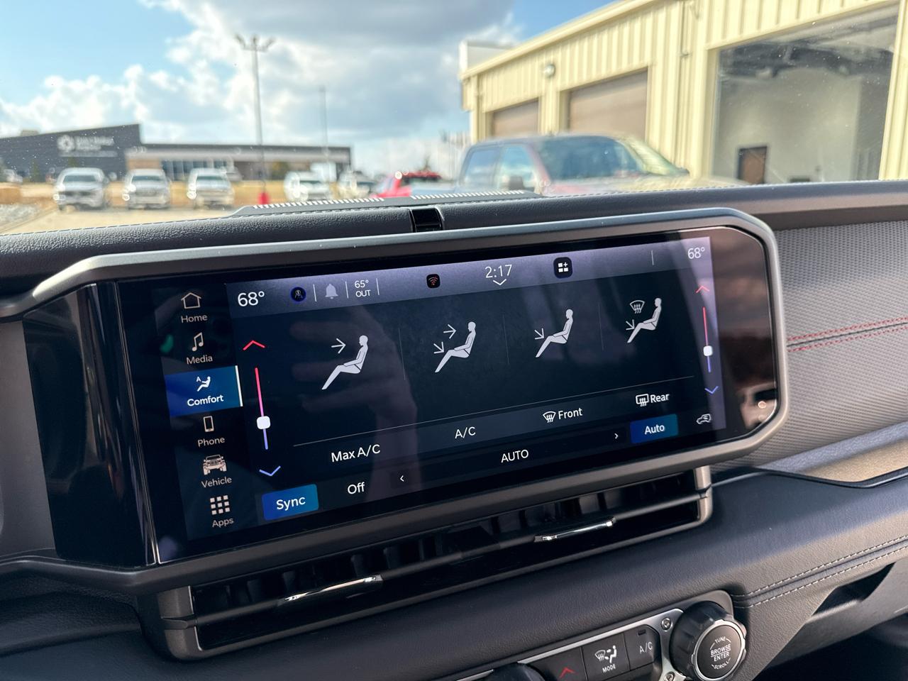 Jeep Wrangler Rubicon 4D SUV 4WD 2025