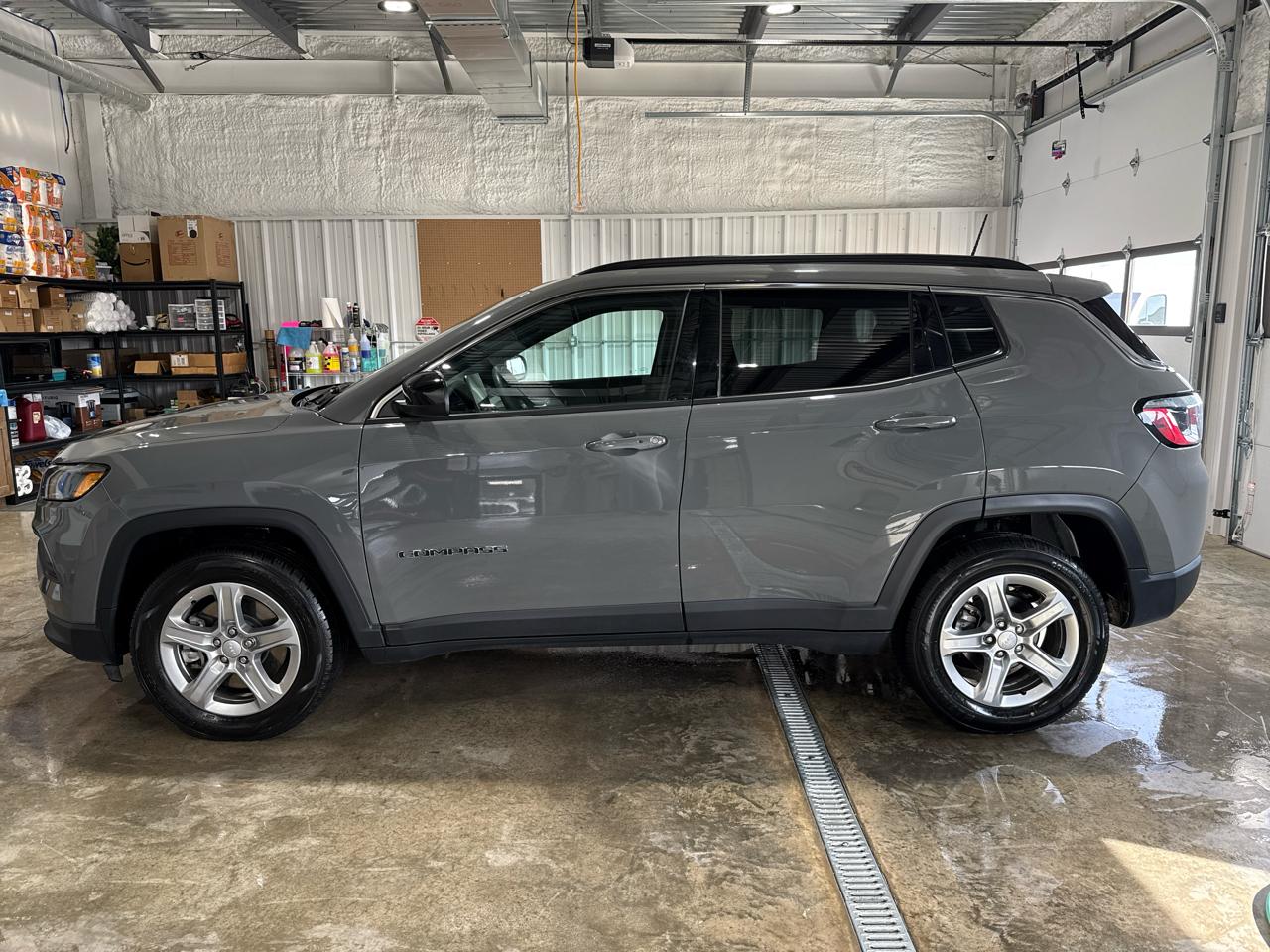 Jeep Compass Latitude 4D SUV 4WD 2024