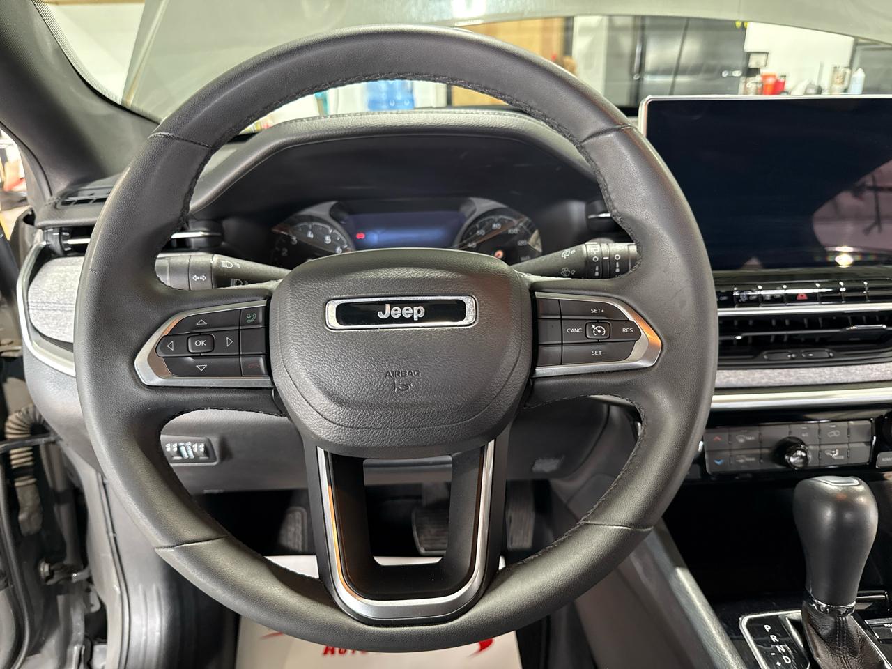 Jeep Compass Latitude 4D SUV 4WD 2024