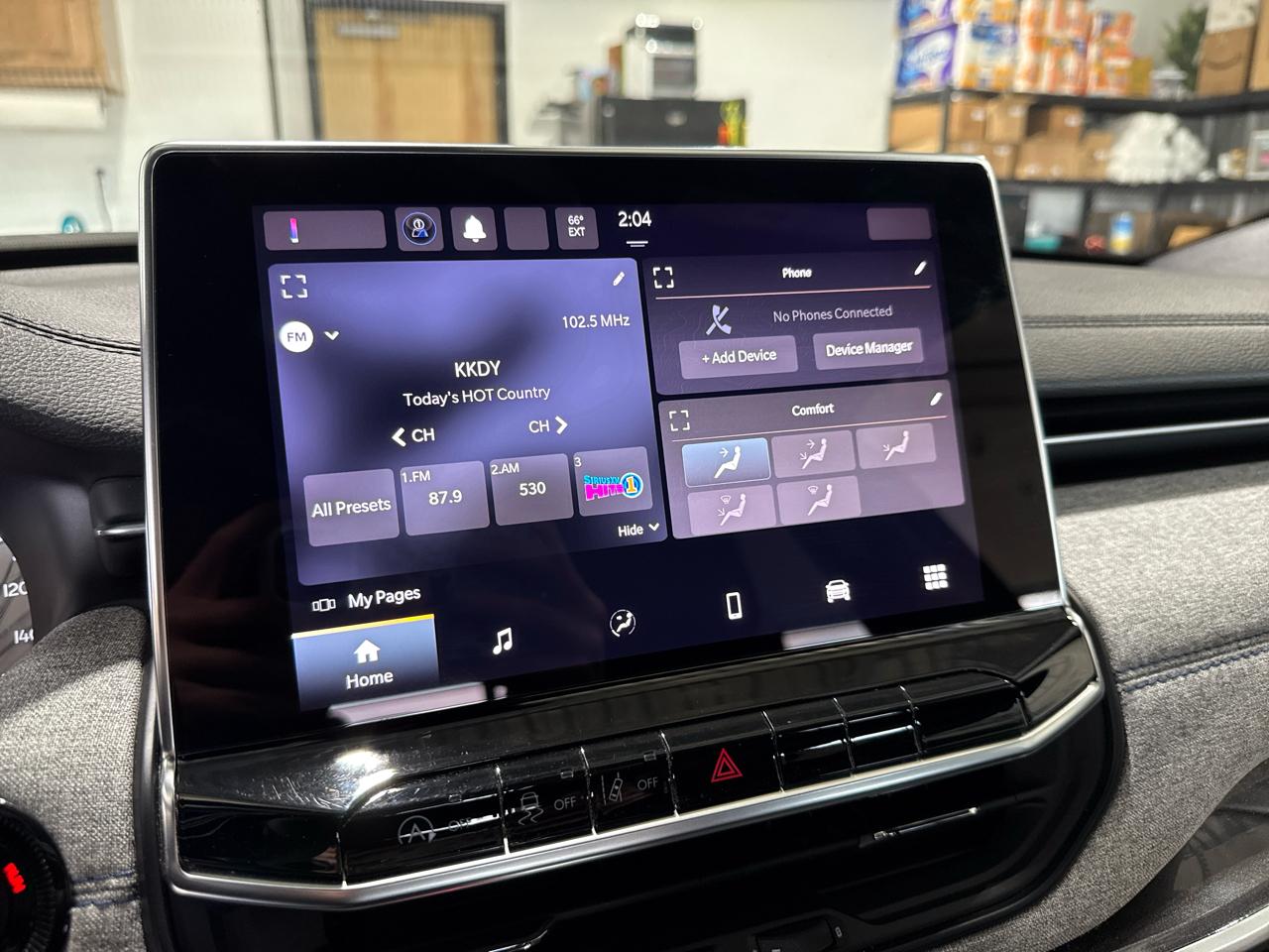 Jeep Compass Latitude 4D SUV 4WD 2024