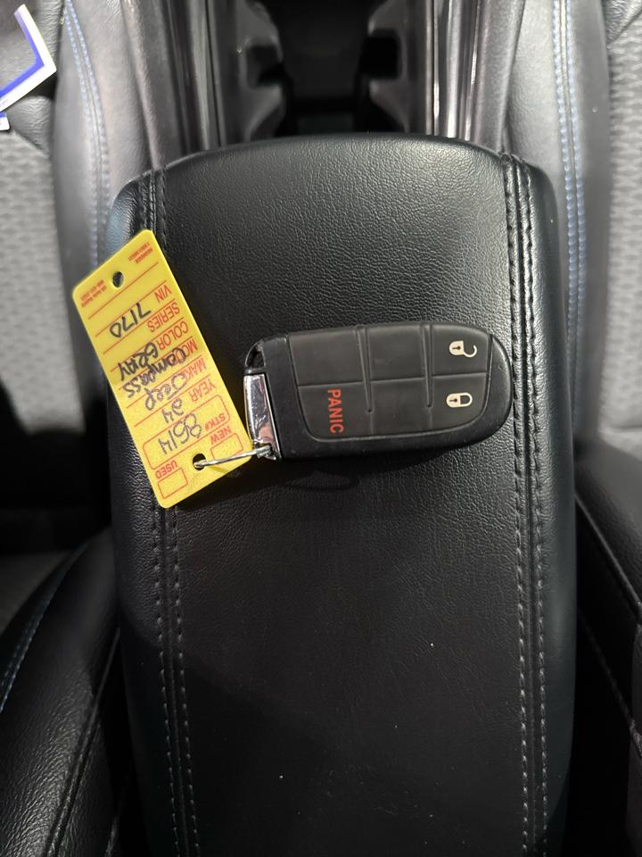 Jeep Compass Latitude 4D SUV 4WD 2024