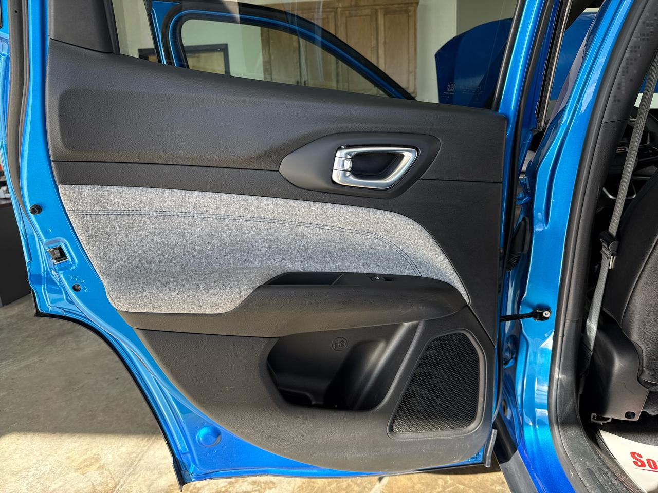 Jeep Compass Latitude 4D SUV 4WD 2024