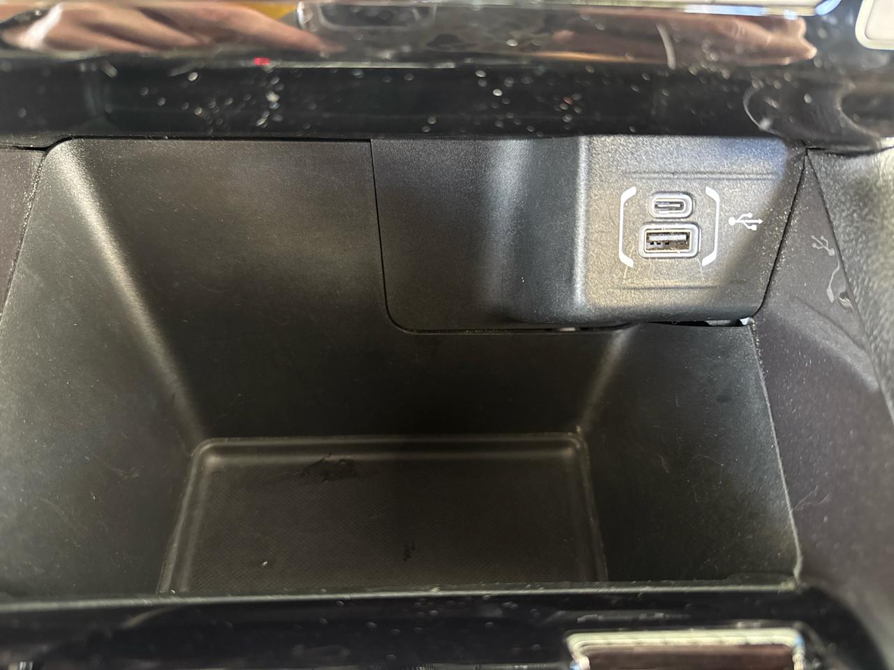 Jeep Compass Latitude 4D SUV 4WD 2024