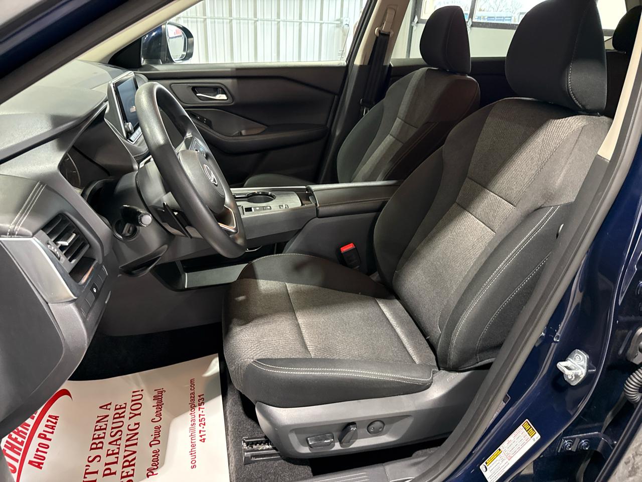 Nissan Rogue SV 4D SUV FWD 2024