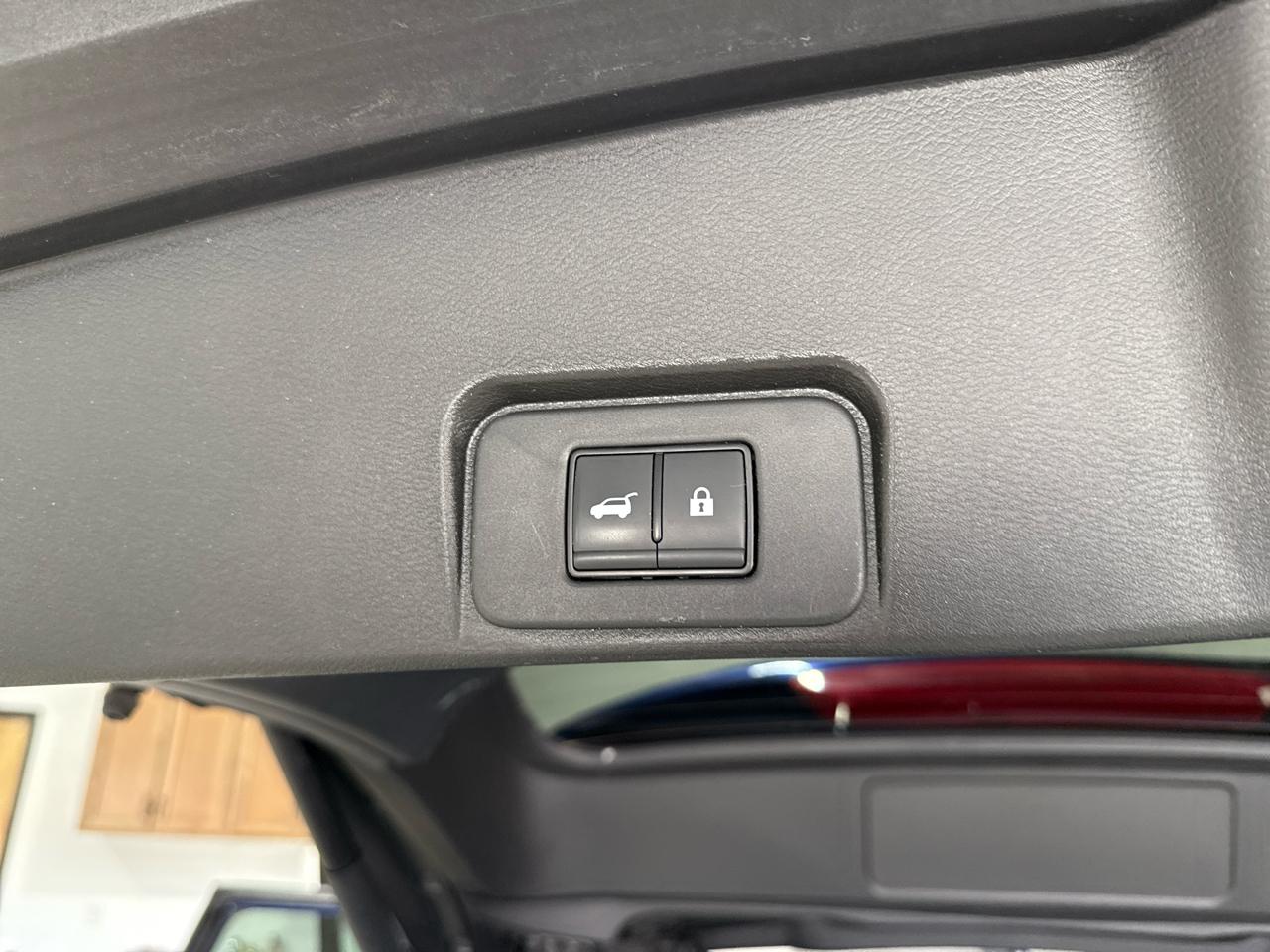 Nissan Rogue SV 4D SUV FWD 2024